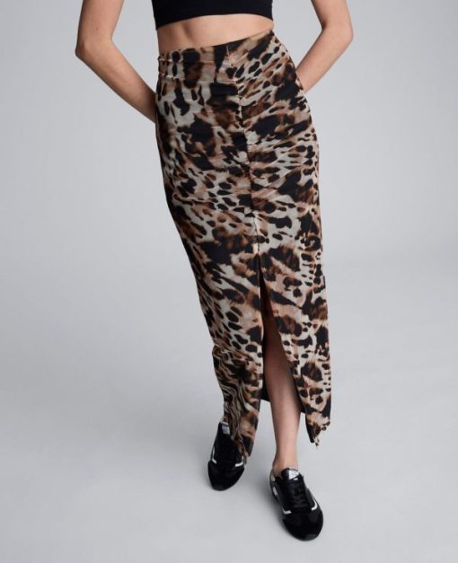 Networkingattire.shop2999a18027 1