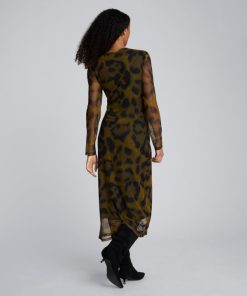 Networkingattire.shop956aa4aec0 2